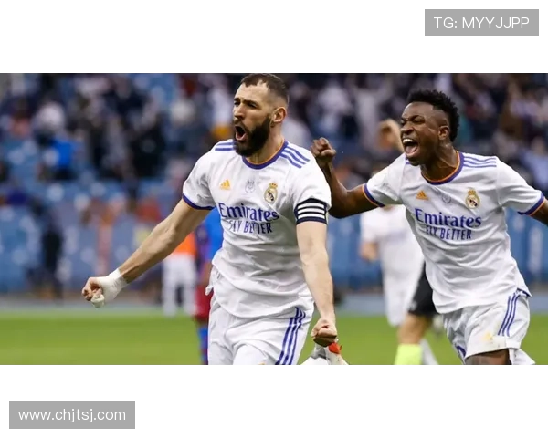 德转评选年度最佳左边锋候选人名单揭晓迪亚斯克瓦拉拉菲尼亚维尼修斯争夺荣誉